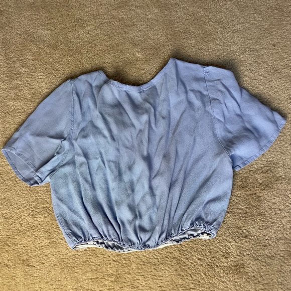 Light Blue Cropped Vintage Shirt - Small - Picture 4 of 4